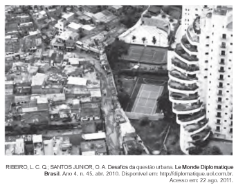 Imagem associada para resolução 
da questão
